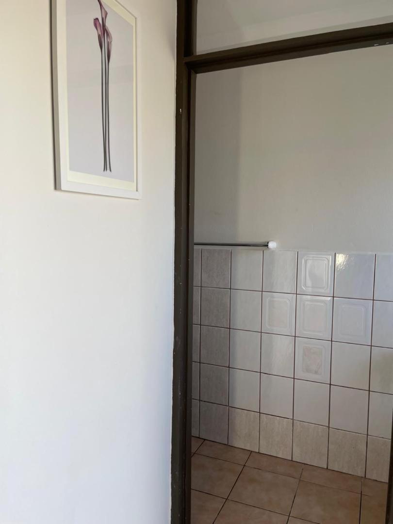 Coastwave Guest House Walvis Bay Exterior photo